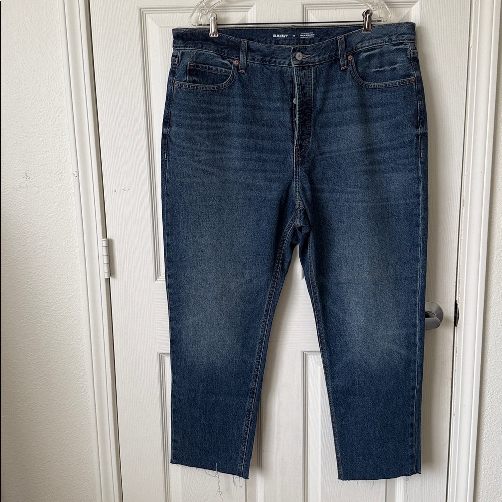 Old Navy Size 18 Women’s SKY-HI STRAIGHT Dark Blue Relaxed Jeans. - Picture 2 of 9